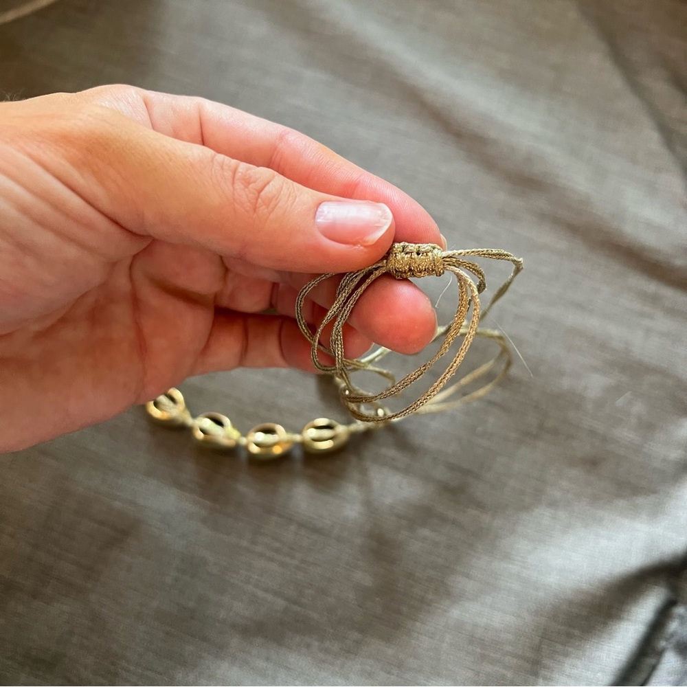 Gold Adjustable Shell Necklace - Picture 3 of 4